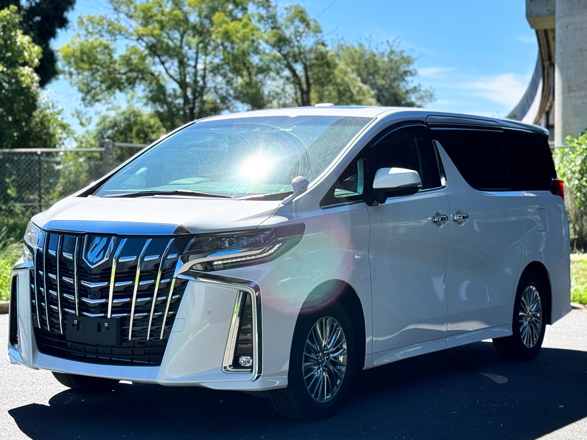 2023 Toyota Alphard
