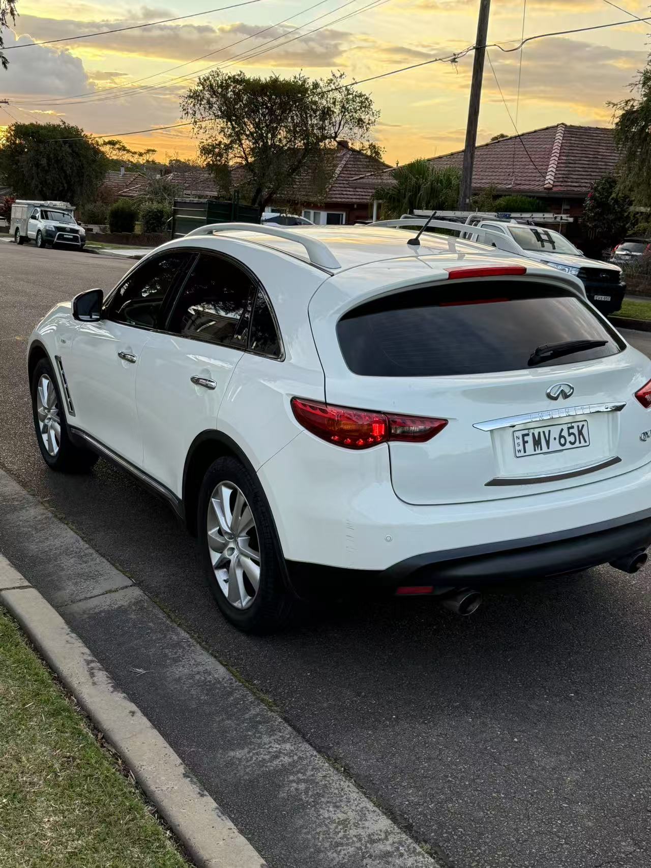 2015 Infiniti QX70