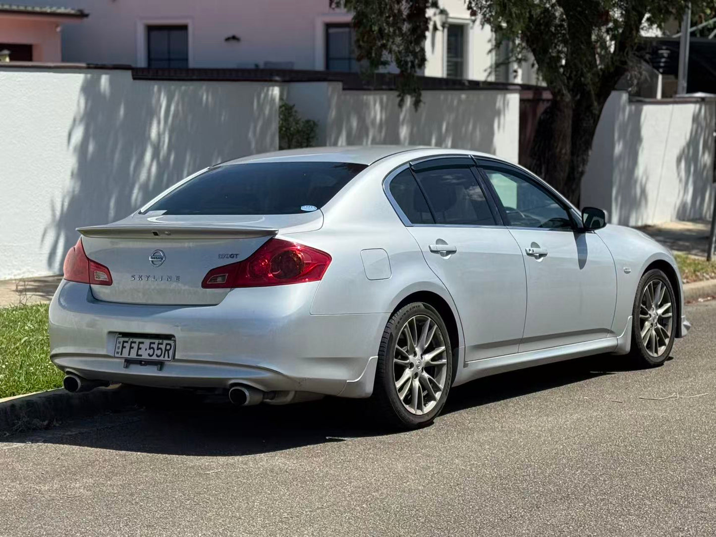 2011 Nissan Skyline 370GT