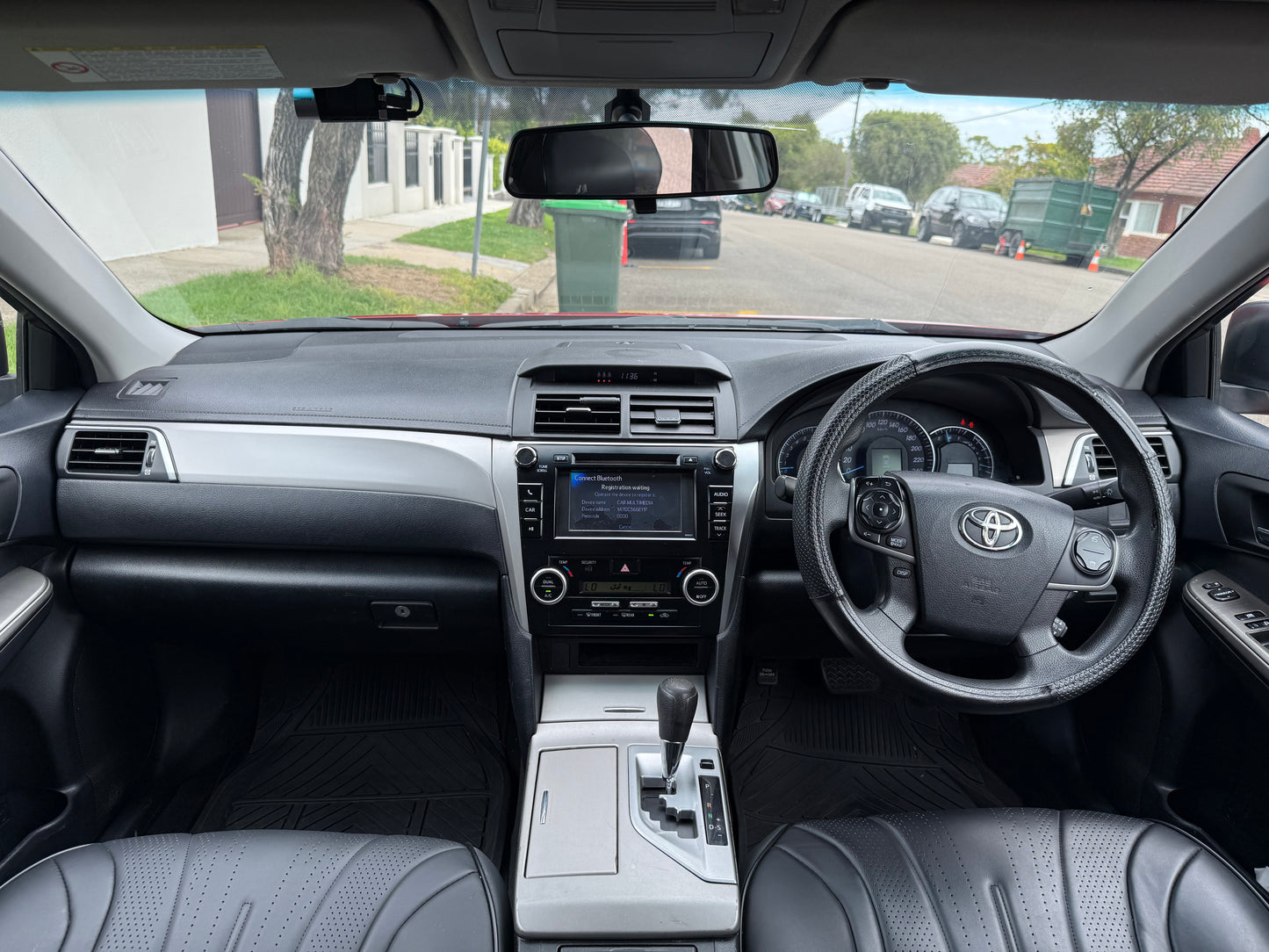 2012 Toyota aurion
