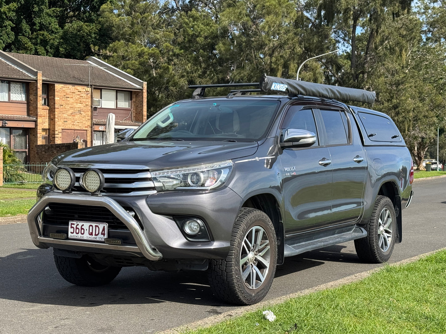 2015 丰田 Hilux SR5