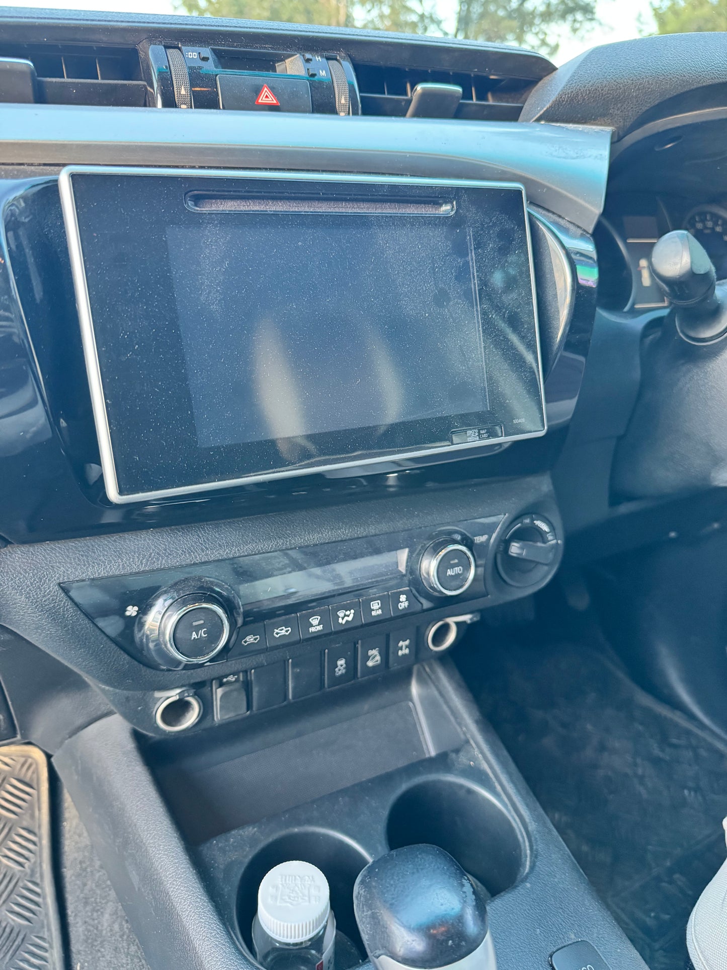 2015 丰田 Hilux SR5