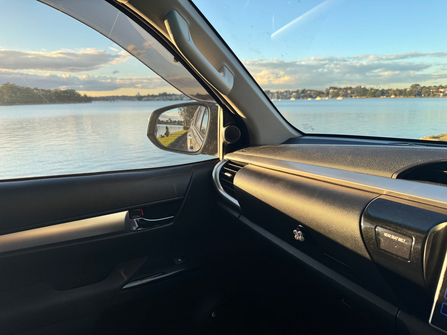 2015 丰田 Hilux SR5