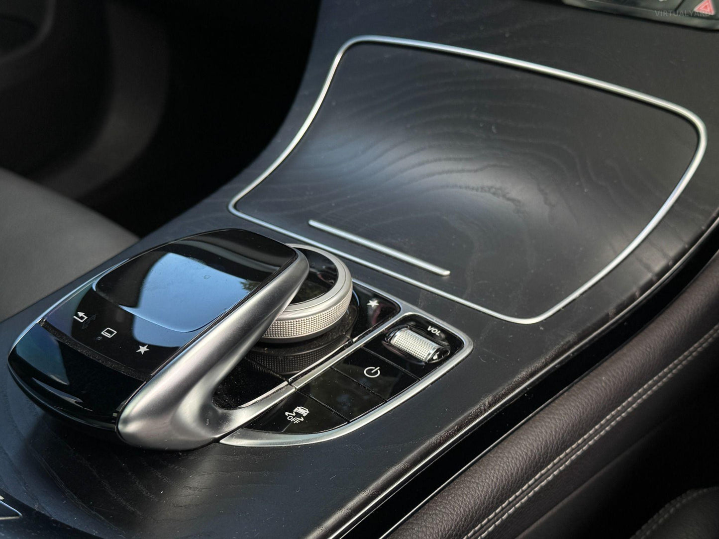 2016 Mercedes-Benz GLC250